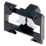 Купить 3SB3901-0AC (3SB39010AC, 3SB39O1-OAC, 3SB39O1OAC) ПРИНАДЛЕЖНОСТЬ ДЛЯ 3SB3 ДЕРЖАТЕЛЬ ДЛЯ ЗАЩЕЛКИВАНИЯ ТРЕХ ЭЛЕМЕНТОВ С НАЖИМАЮЩЕЙ ЧАСТЬЮ